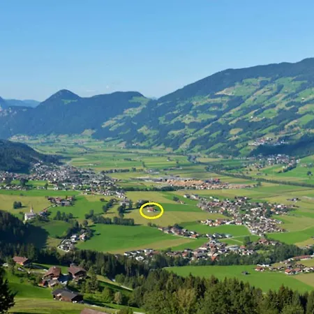 Andrea Apartment Fuegen