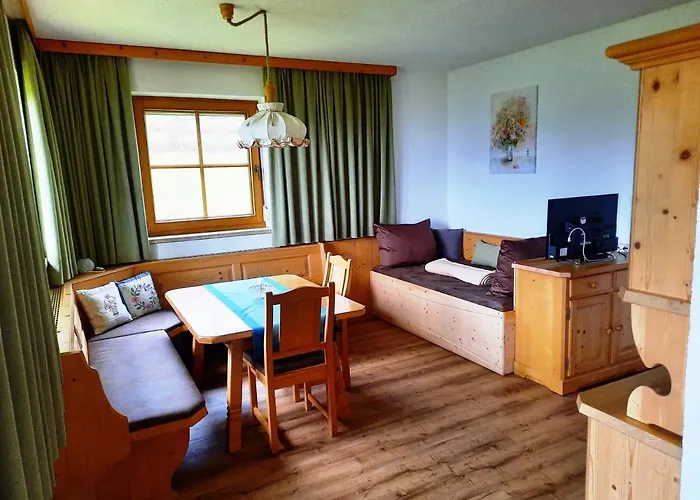 Andrea Apartment Fuegen